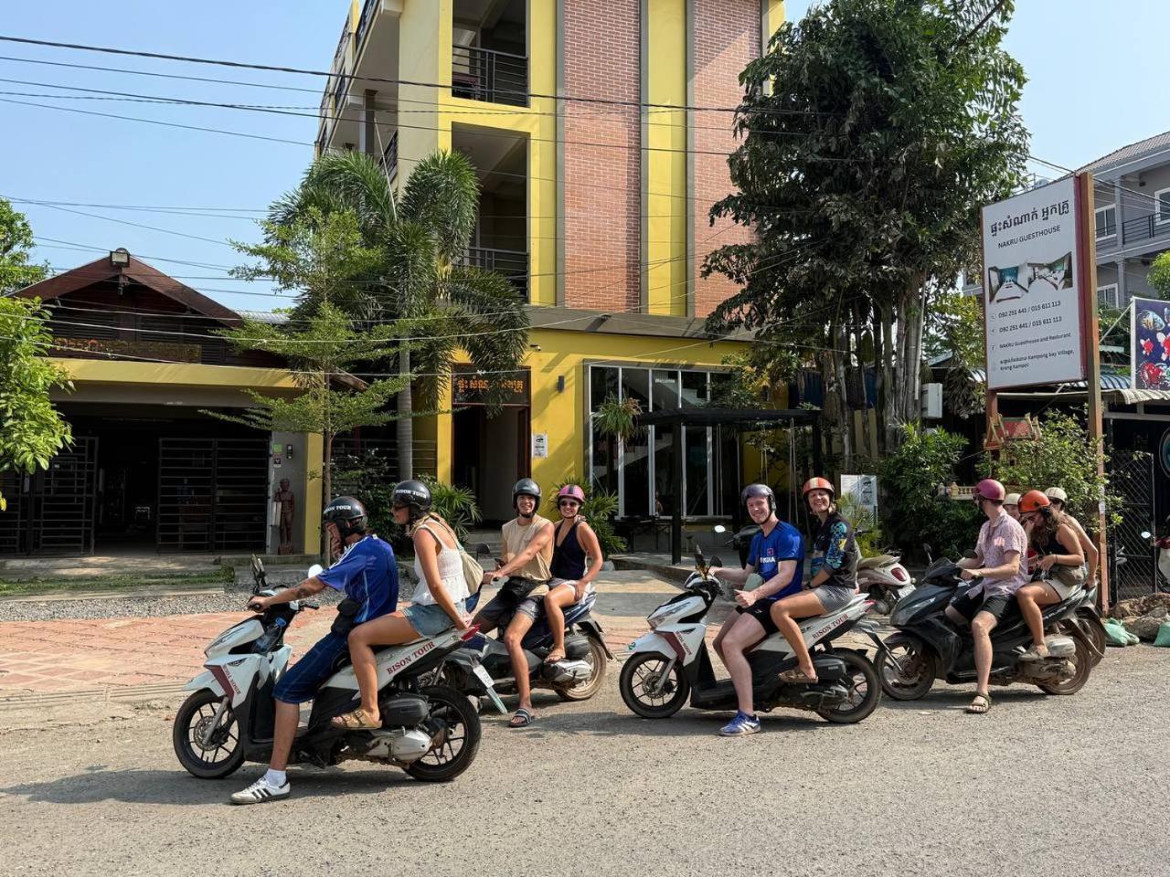 Neakru Guesthouse And Restaurant Kampot Eksteriør bilde